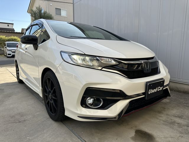 Honda FIT 2017-07 12229-26