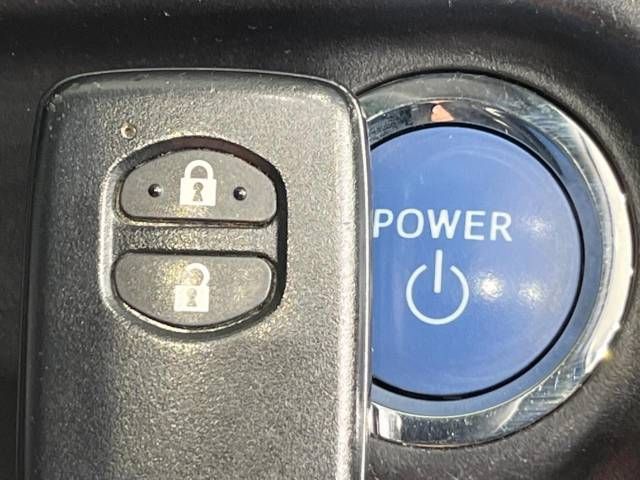 Toyota AQUA 2013-04 19700-6