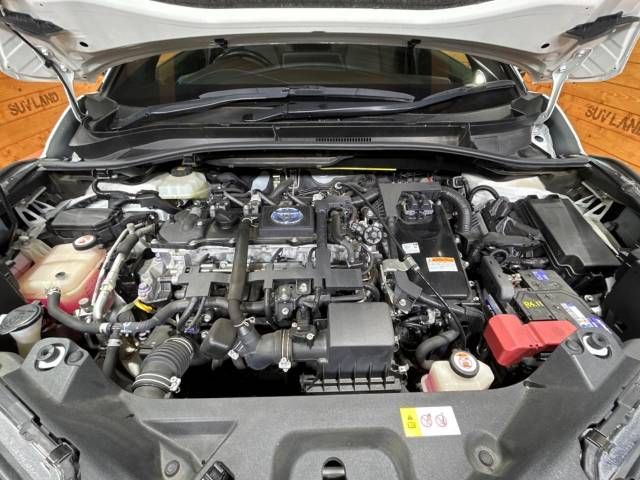 Toyota C-HR 2018-03 28253-18