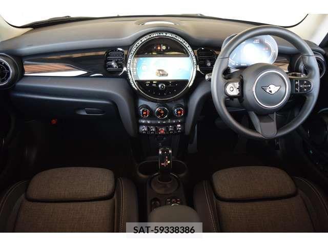 Bmw MINI 2023-04 319596-1