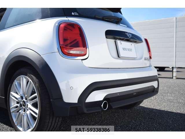 Bmw MINI 2023-04 319596-10