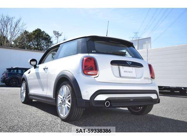 Bmw MINI 2023-04 319596-9