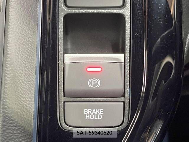Honda e 2023-05 381436-8