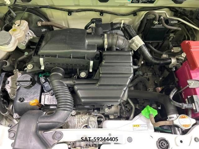Suzuki ALTO 2019-03 305143-18