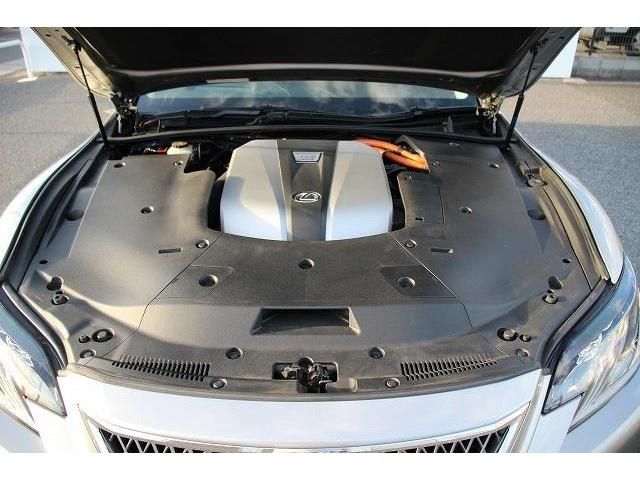 Lexus LS 2018-01 11309-18