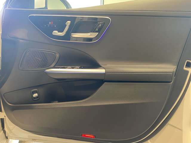 Mercedes Benz C-CLASS 2022-03 195979-7