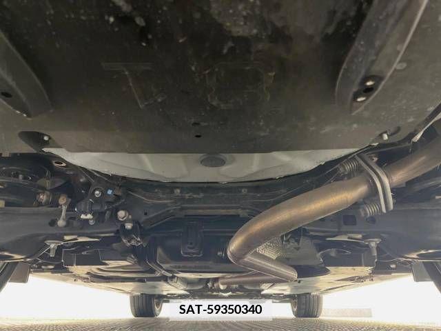 Lexus HS 2011-07 387867-19
