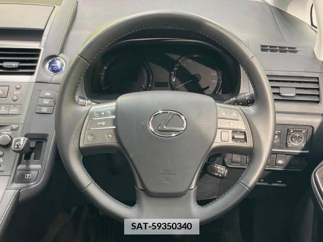 Lexus HS 2011-07 387867-11