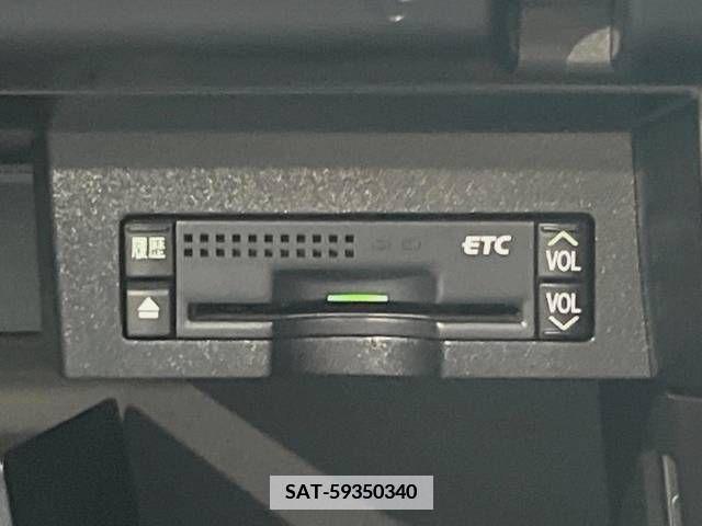 Lexus HS 2011-07 387867-5