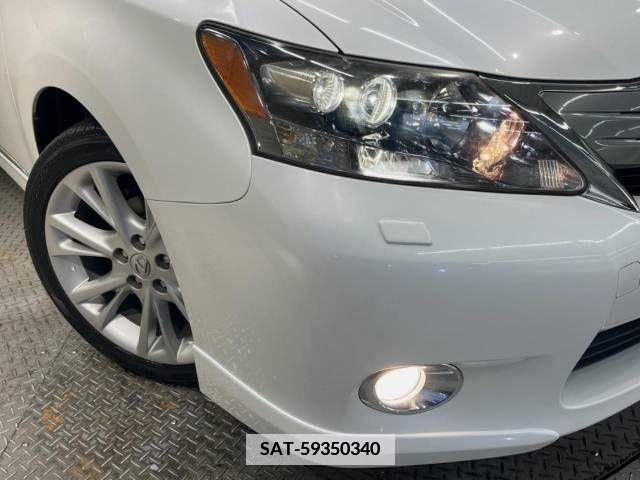 Lexus HS 2011-07 387867-12
