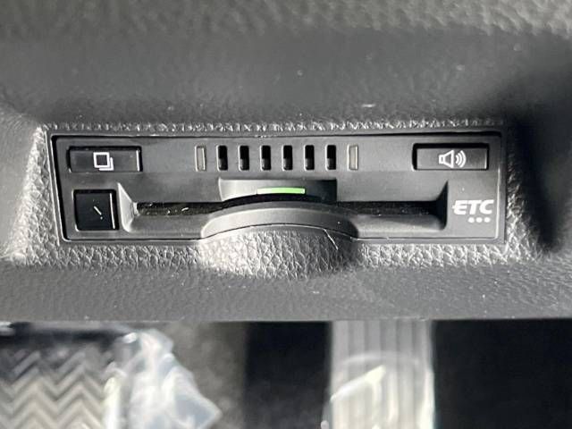 Toyota YARIS CROSS 2022-09 10590-6
