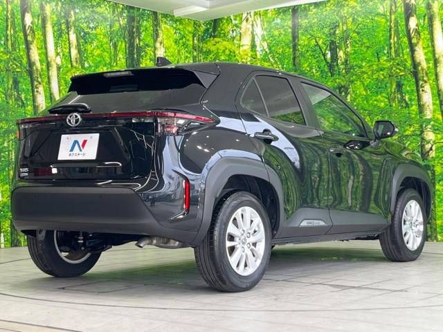 Toyota YARIS CROSS 2022-09 10590-17