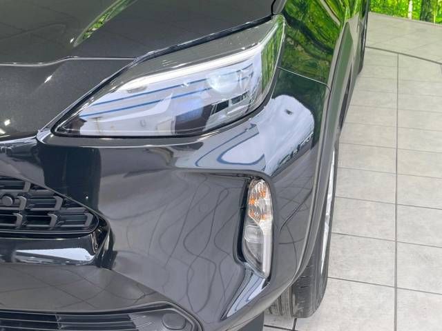 Toyota YARIS CROSS 2022-09 10590-12