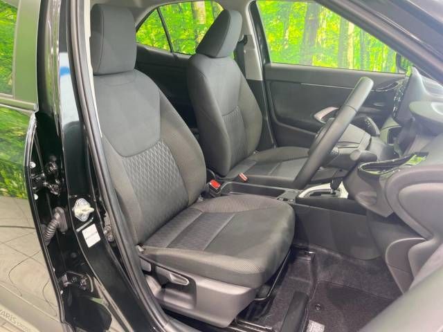 Toyota YARIS CROSS 2022-09 10590-8