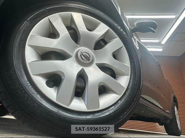 Nissan JUKE 2012-06 223435-17