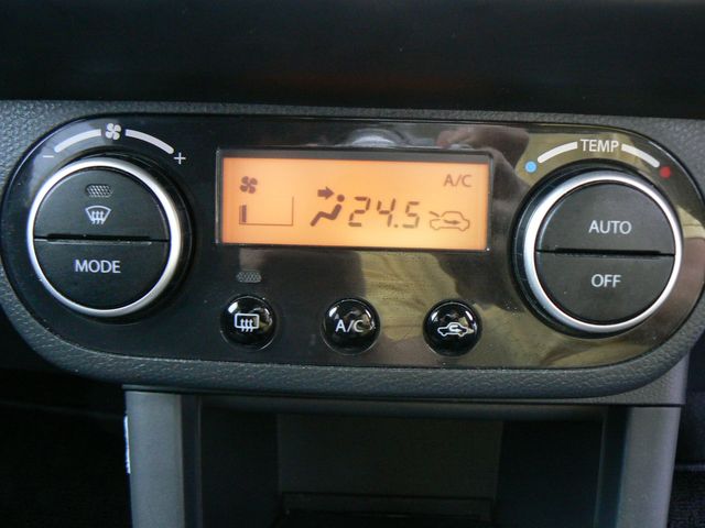 Suzuki SWIFT 2009-01 1960-7
