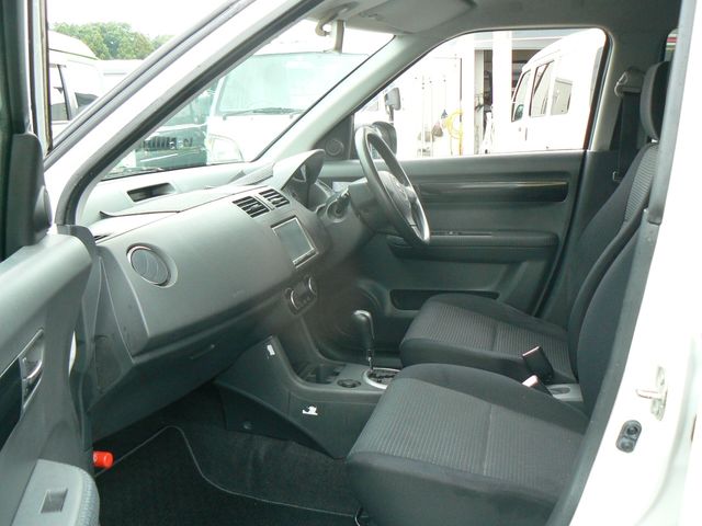 Suzuki SWIFT 2009-01 1960-23