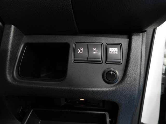 Nissan SERENA 2012-11 187224-5