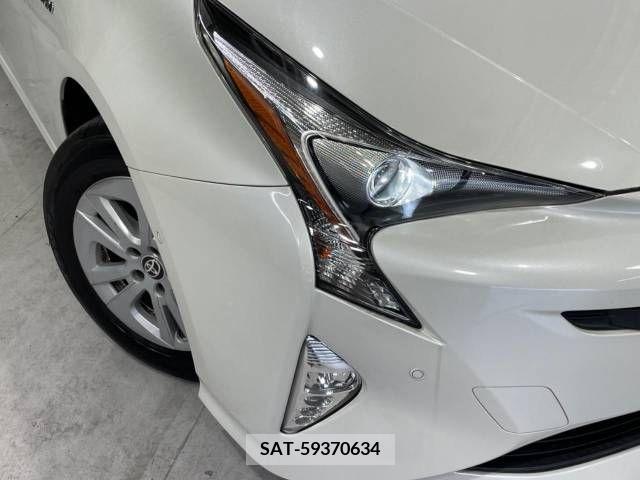 Toyota PRIUS 2018-10 393445-12