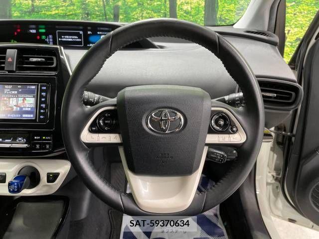 Toyota PRIUS 2018-10 393445-11