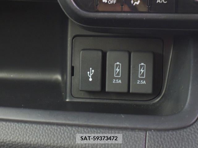 Honda N BOX CUSTOM 2021-03 233588-24