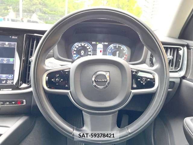 Volvo V60 2019-07 320674-10