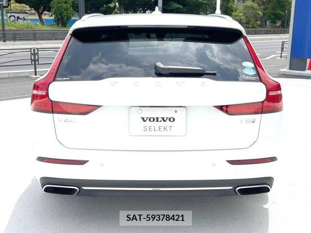 Volvo V60 2019-07 320674-19