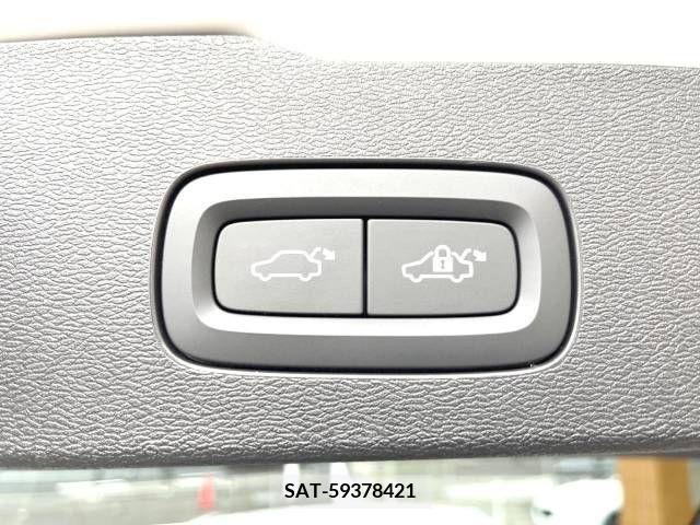Volvo V60 2019-07 320674-9