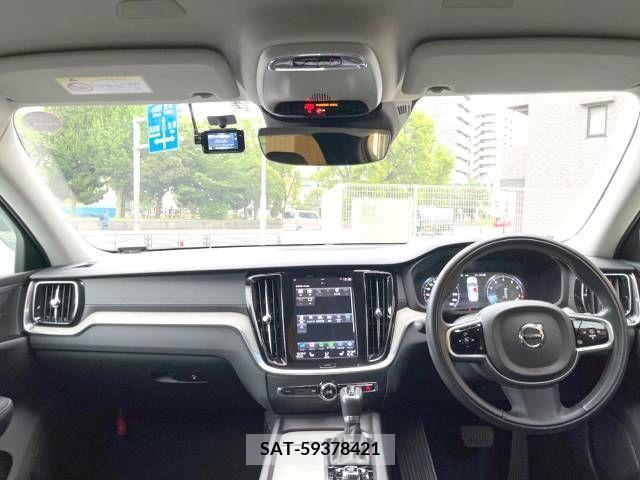 Volvo V60 2019-07 320674-1