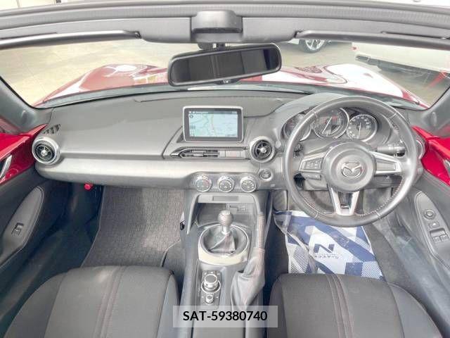Mazda ROADSTER 2015-08 228983-1