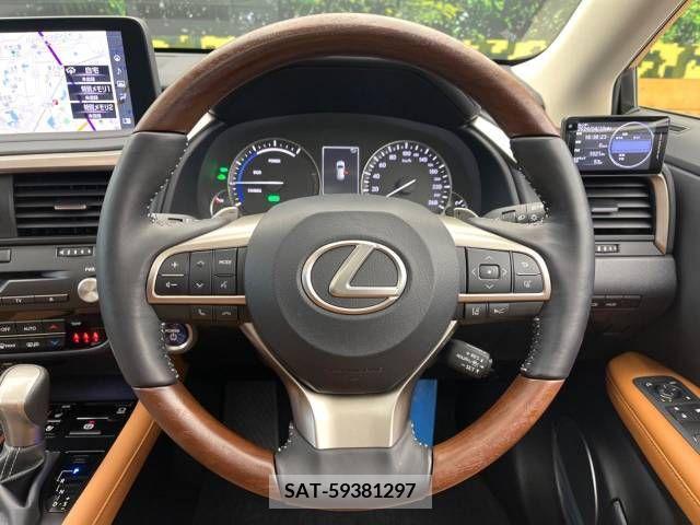 Lexus RX 2022-03 239590-12