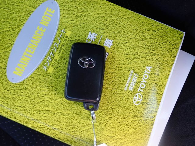 Toyota PRIUS 2012-11 27441-25