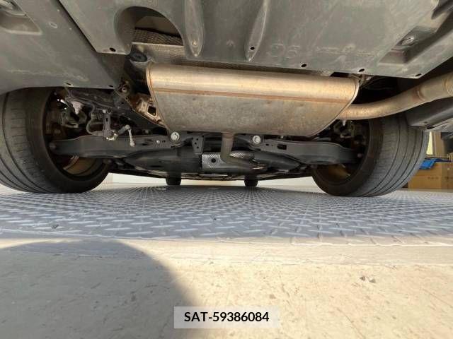 Toyota PRIUS 2019-08 366460-18