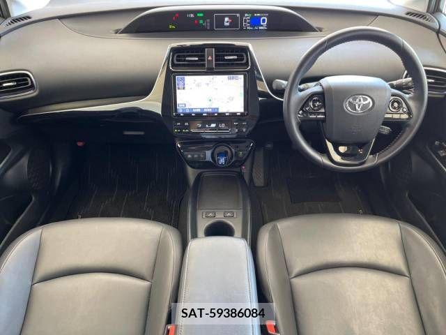 Toyota PRIUS 2019-08 366460-1