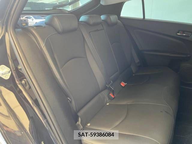 Toyota PRIUS 2019-08 366460-8