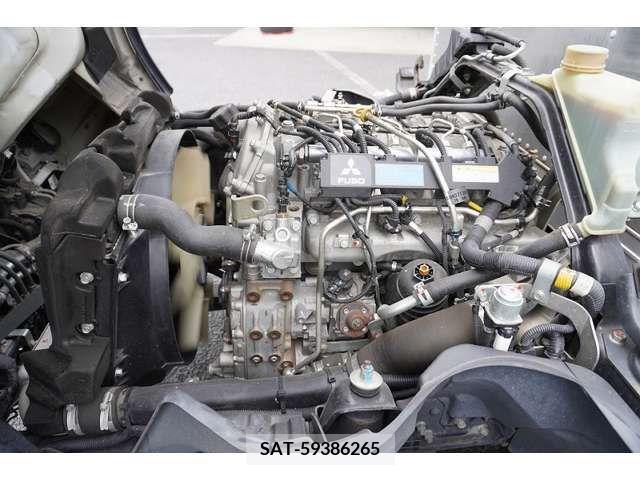 Mitsubishi CANTER 2017-02 263904-12