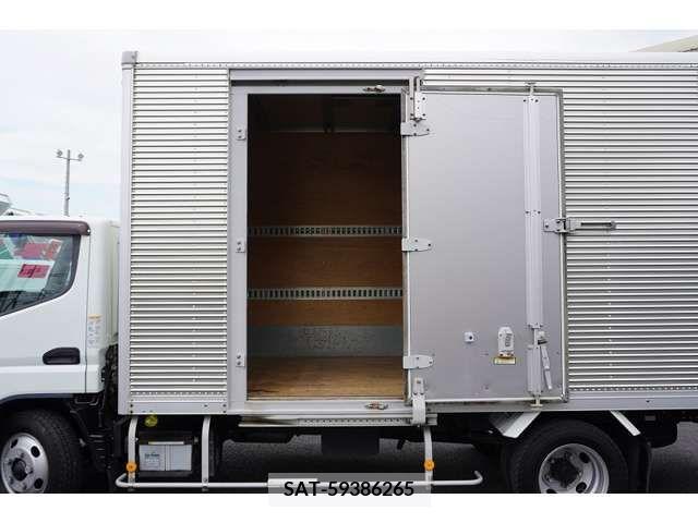 Mitsubishi CANTER 2017-02 263904-16