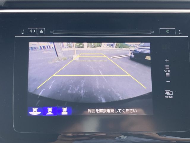Honda e 2015-09 196461-13