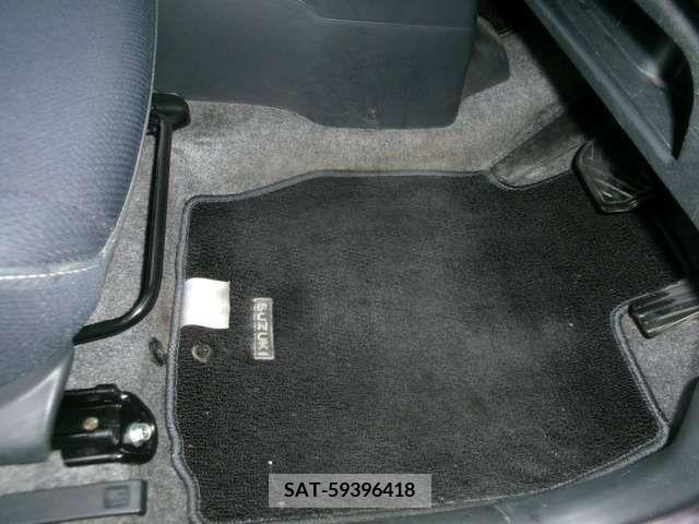 Suzuki CERVO 2008-04 252432-18