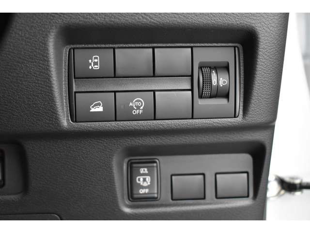 Mitsubishi EK X SPACE 2022-08 15453-12
