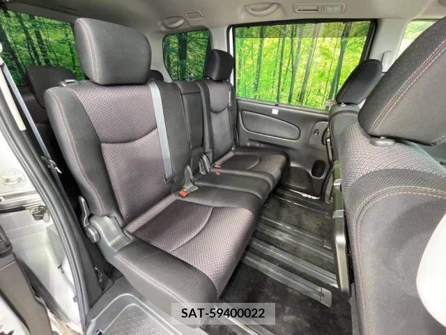 Nissan SERENA 2013-10 325498-9