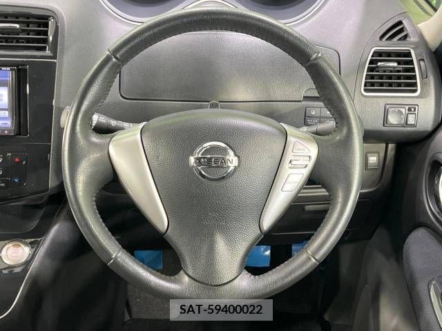 Nissan SERENA 2013-10 325498-12