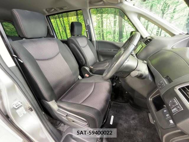 Nissan SERENA 2013-10 325498-8