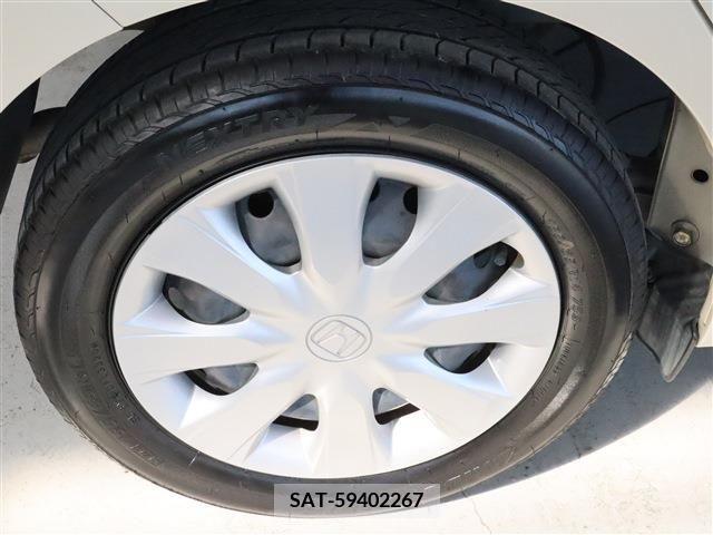 Honda N-WGN 2019-04 241310-6