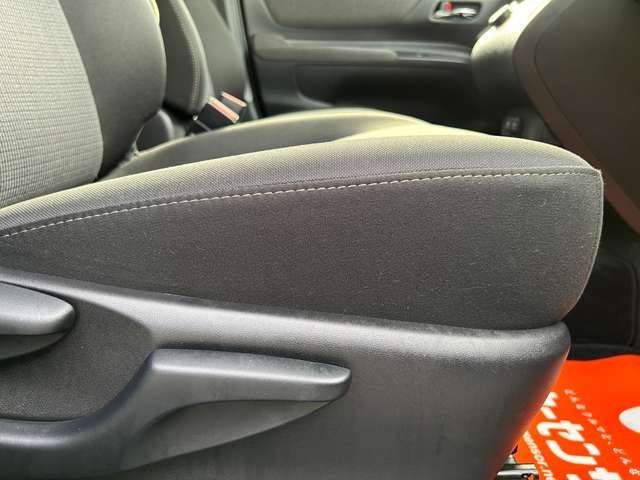 Toyota SIENTA 2019-01 11893-18