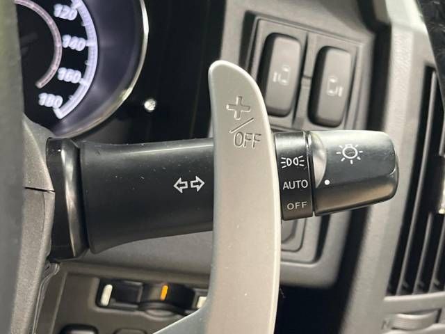 Mitsubishi DELICA D5 2013-02 17304-6