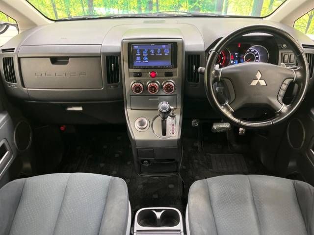 Mitsubishi DELICA D5 2013-02 17304-1