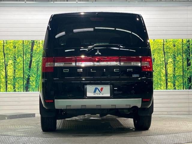 Mitsubishi DELICA D5 2013-02 17304-15