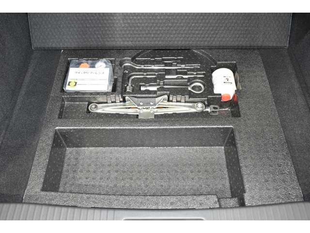 Honda VEZEL 2018-06 4787-12