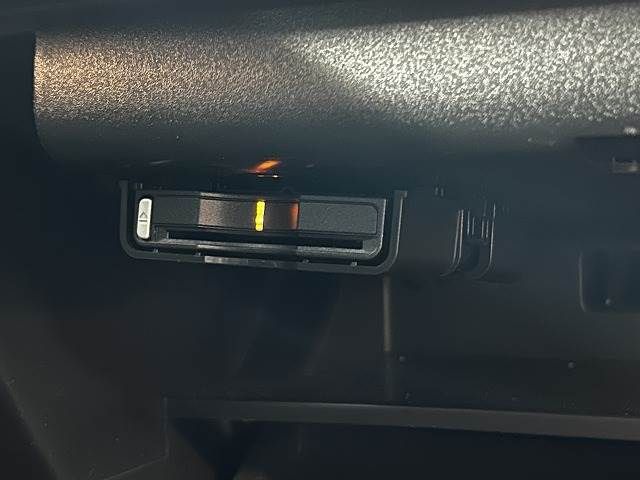 Volvo XC90 2017-06 6050-10